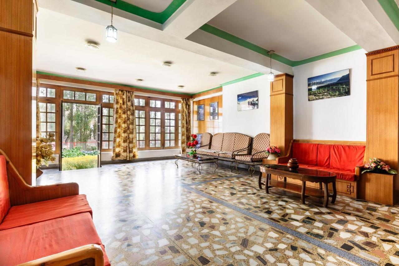 Hotel Asia Leh Buitenkant foto
