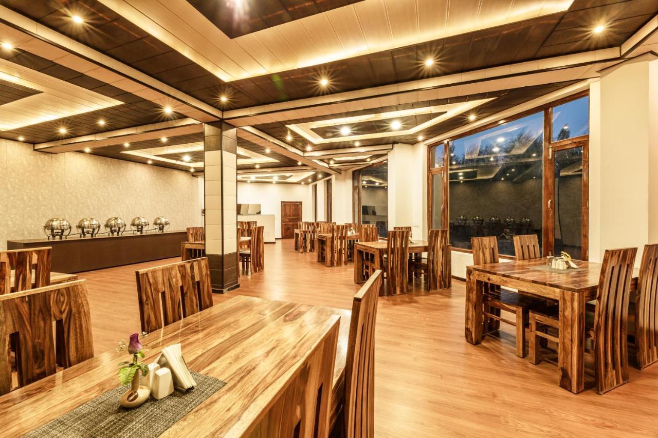 Hotel Asia Leh Buitenkant foto